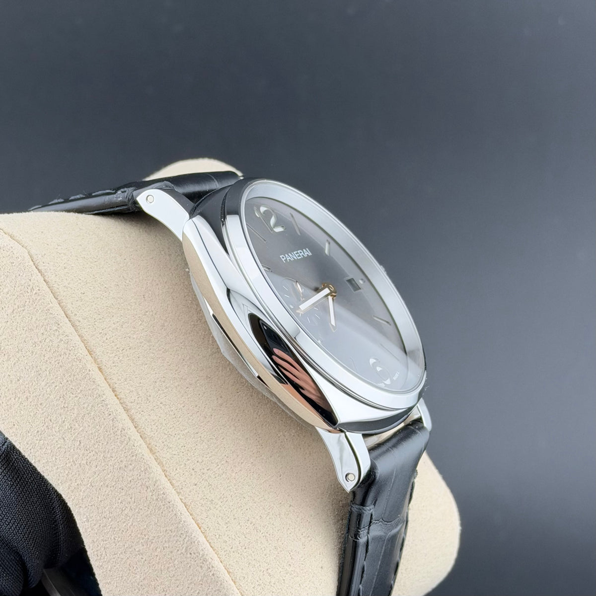 NEW Panerai Luminor Due 42mm PAM01671
