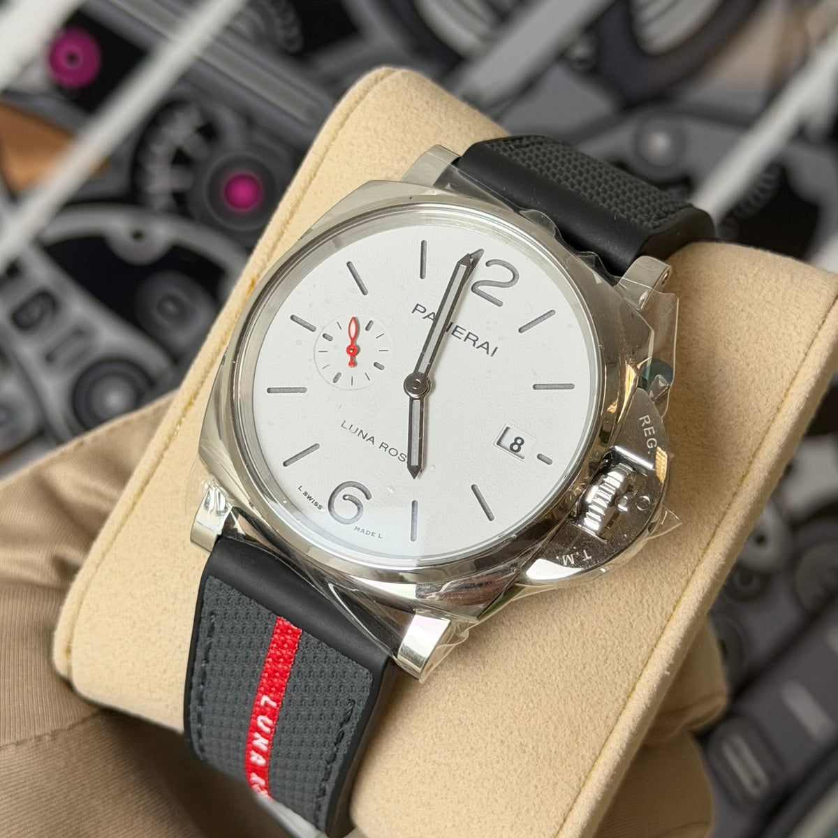 NEW Panerai Luminor Due Luna Rossa PAM01673